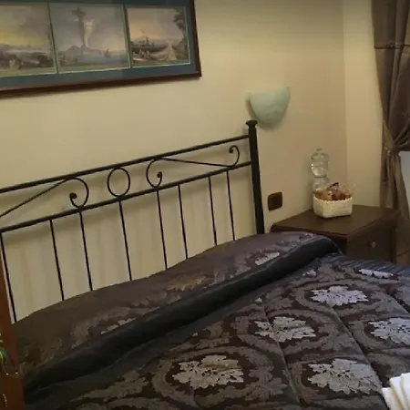 A Casa Di Nonna Giulia לינה וארוחת בוקר 3*