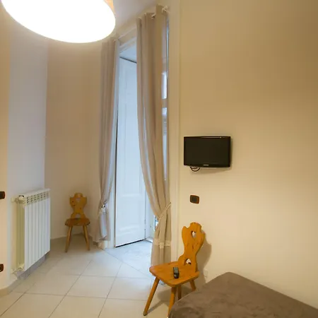 A Casa Di Nonna Giulia Bed & Breakfast Napoli