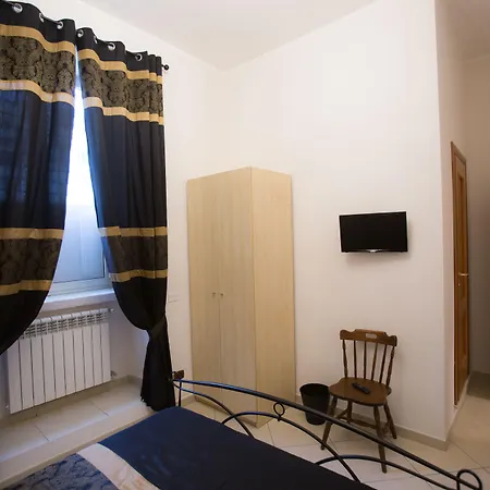 A Casa Di Nonna Giulia 3* Napoli