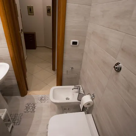 Bed & Breakfast A Casa Di Nonna Giulia Napoli