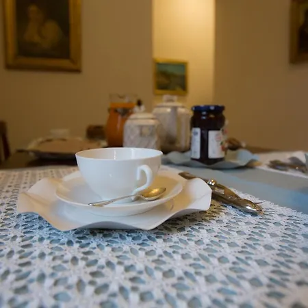 A Casa Di Nonna Giulia 3* Неаполь